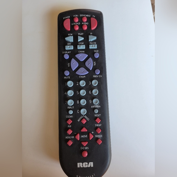 RCA Universal Remote Control w/ Device Controls For TV - Old Style/Hard To Find - Picture 1 of 5
